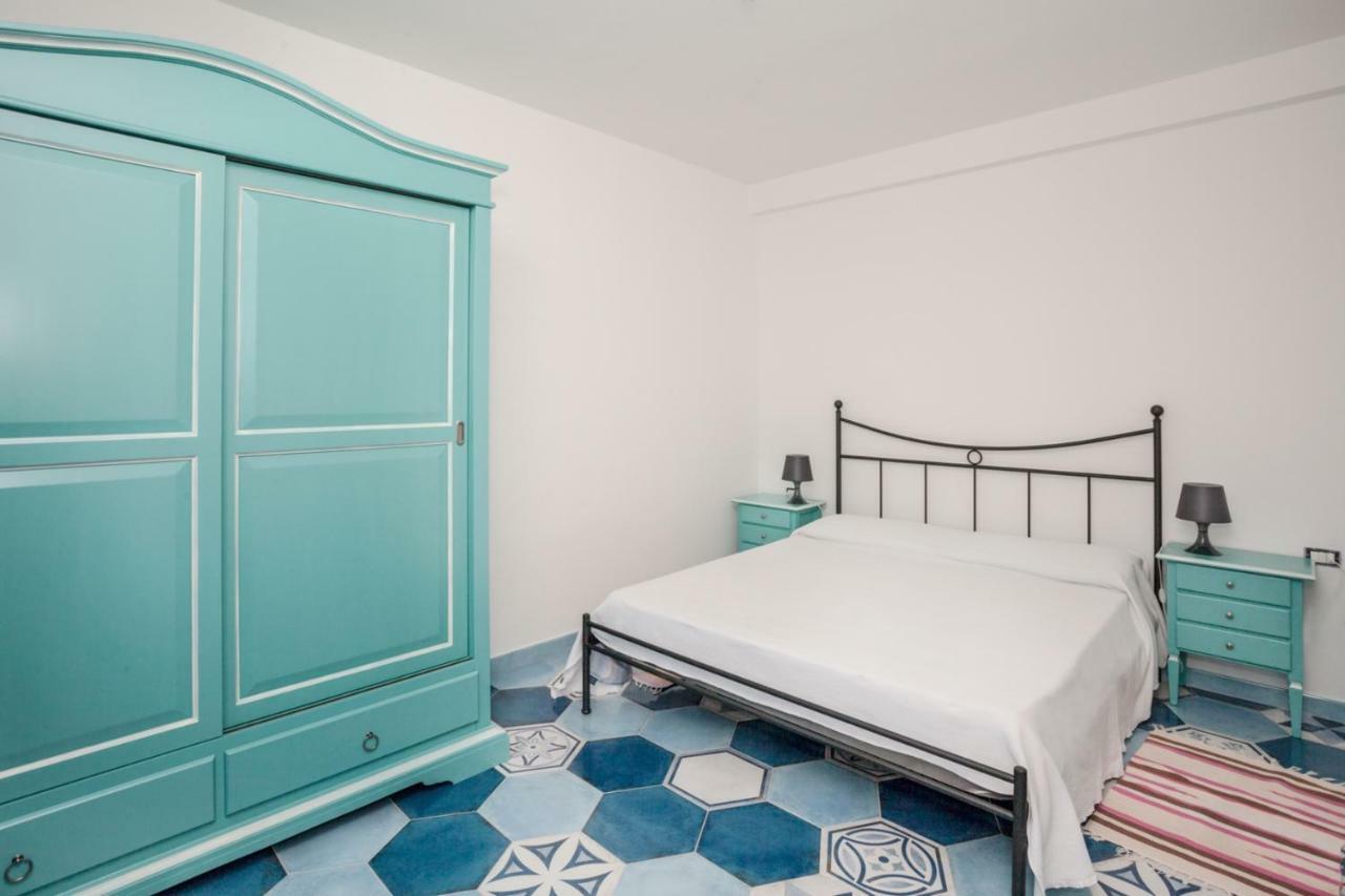 Seliche Hotel Cala Gonone Kamer foto