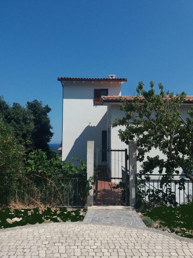 Seliche Hotel Cala Gonone Buitenkant foto